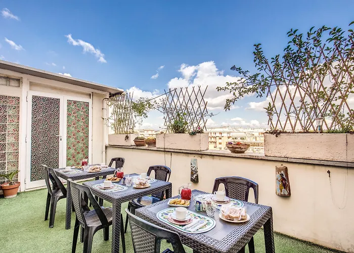 Acomodação com café da manhã  Piramide Terrace