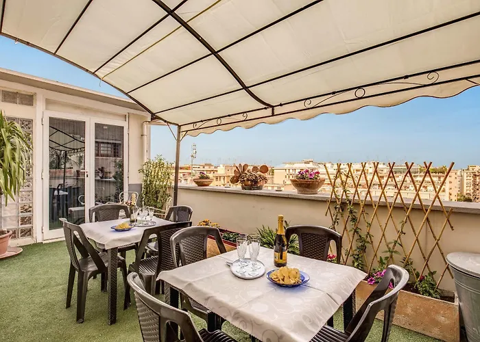 Acomodação com café da manhã  Piramide Terrace Roma